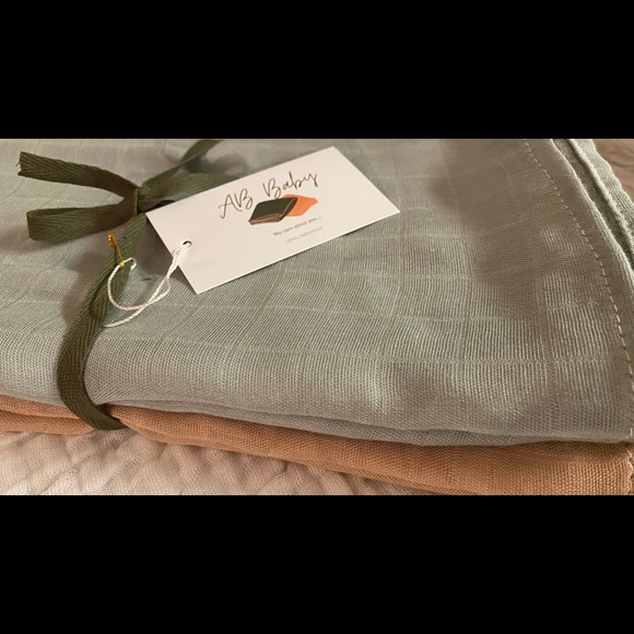 Muslin swaddle - Picture 3 of 5